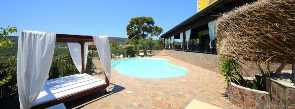 Borgo Del Nespolo Bed & Breakfast Peschici Exterior photo